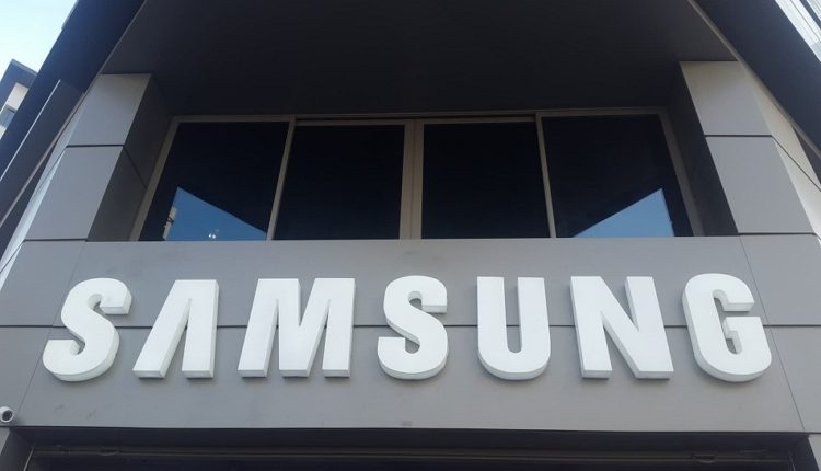 SAMSUNG revient en force : ouverture de deux nouveaux Brand shops et un Customer Service