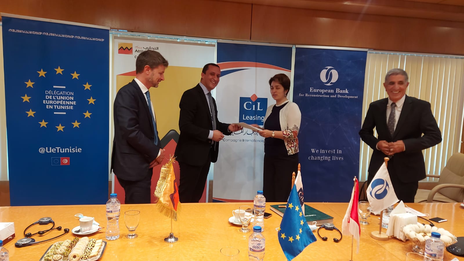 La BERD, L’UE, et Attijari bank renforcent les petites entreprises en Tunisie