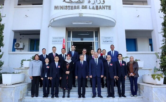 Procession d’adieu pour l’équipe médicale chinoise arrivée dans notre pays en 2021-2