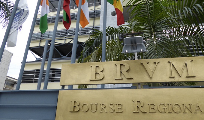 BRVM : 415,5 millions $ de bénéfices nets déclarés par les banques cotées au terme du 3e trimestre 2022